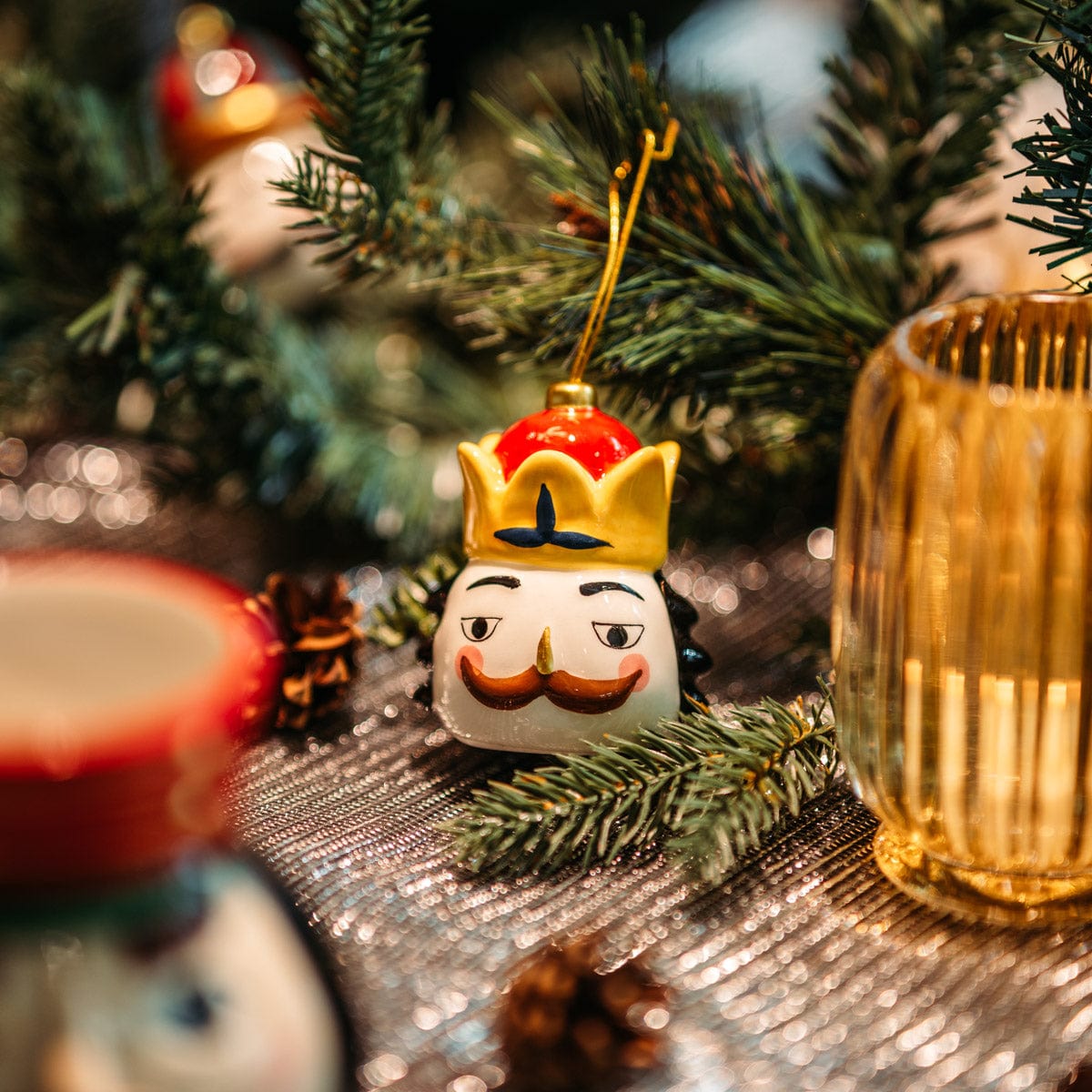 Italiving Weihnachtskugeln 4er-Set 4 Könige als Weihnachtskugeln - bemalte Keramik
