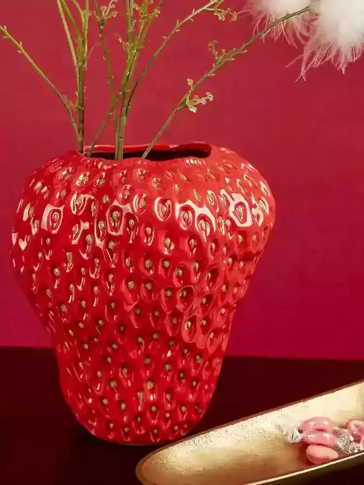 Exklusive und dekorative Vasen für ein italienisches Zuhause - Italiving.