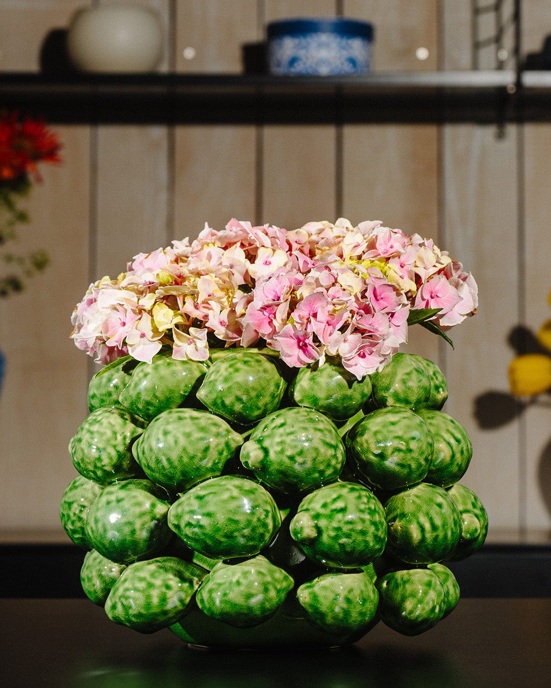 Italiving Keramikvase Zitronenvase mit grünen Zitronen bzw. Limetten besetzt - Keramik H 22 cm Ø 31 cm