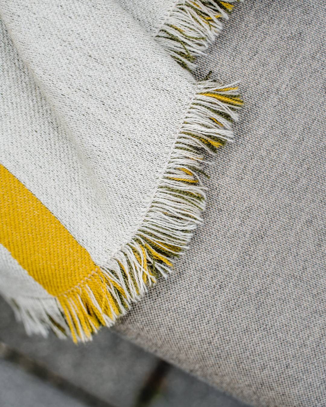 Italiving Plaid Jacquard Plaid - Merino/BW - 155x200 mit italienischem Motiv