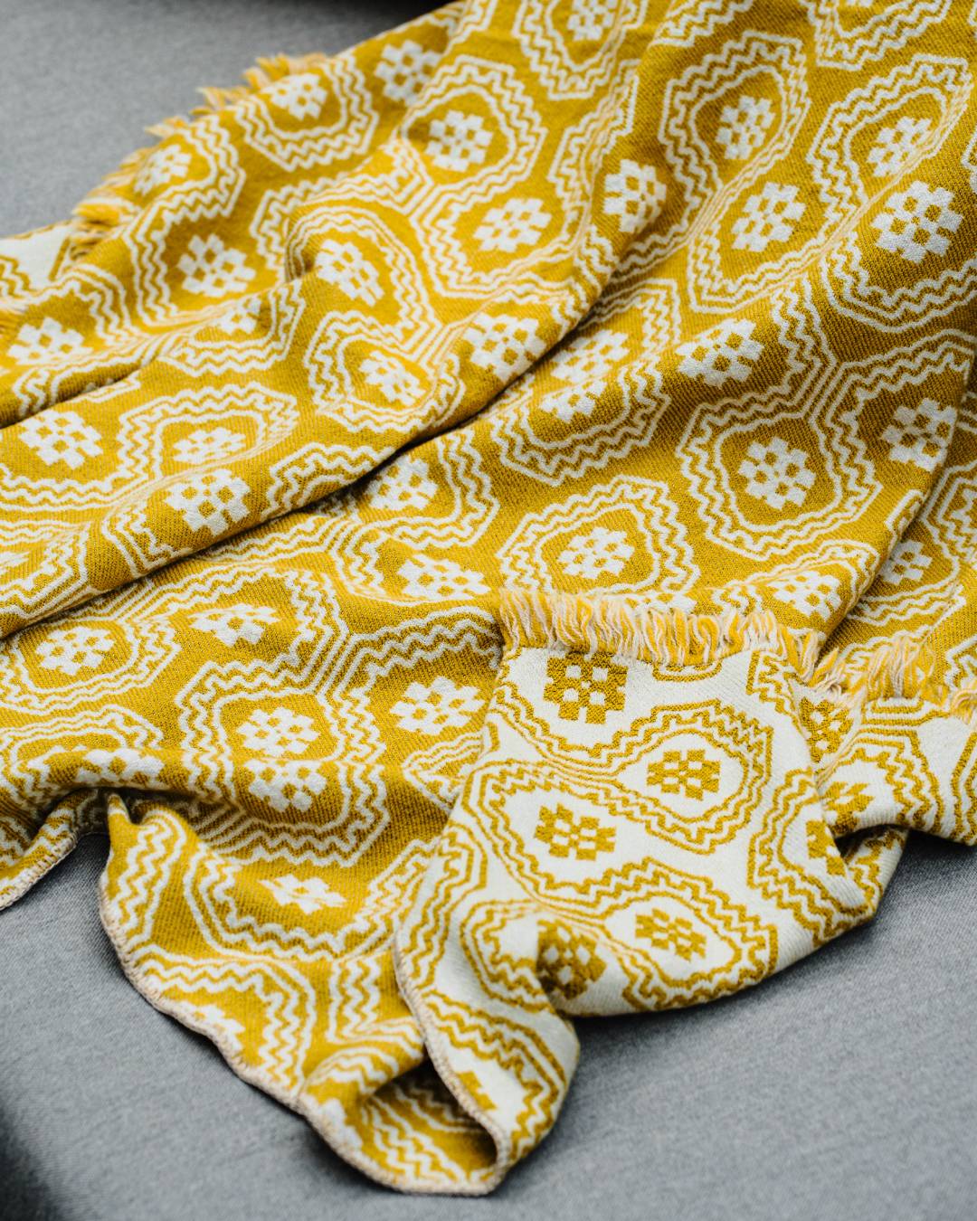 Italiving Plaid Jacquard Plaid - Merino/BW - 160x200 mit italienischem Motiv