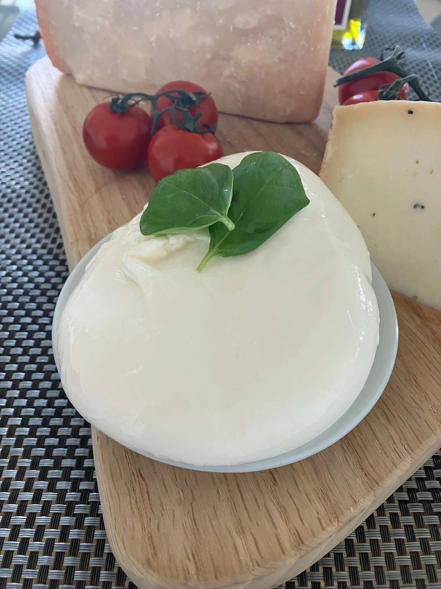 Italiving Burrata Burrata aus Apulien - nur gegen Vorbestellung/nur 1 x monatlich