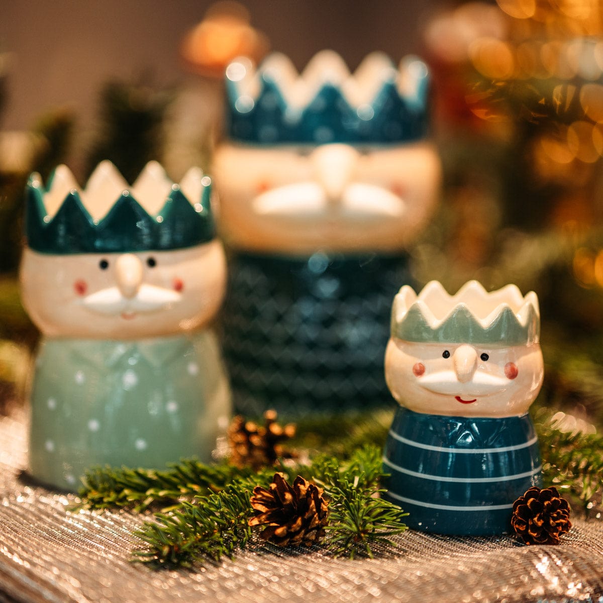 Italiving Dekovase Dekovase Motiv Opa im Winter - bemalte Keramik Höhe 11 cm Ø 8 cm