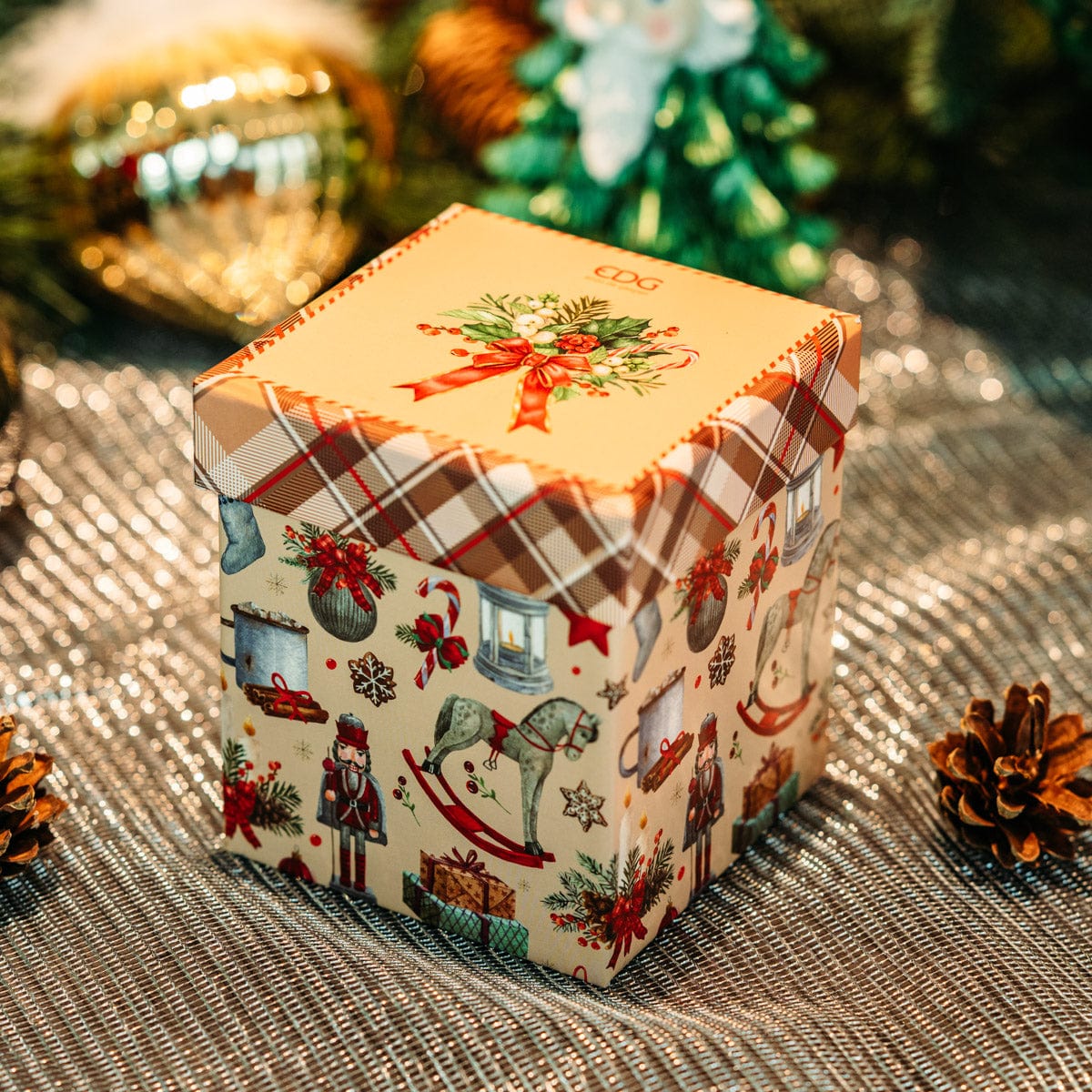 Italiving Duftkerze Duftkerze im Zierglas und Schmuckkästchen mit Weihnachtsmusik