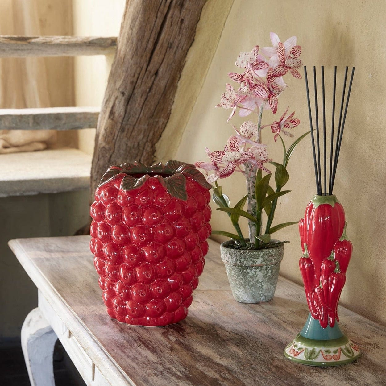 Vase - Keramik Höhe 34 cm Ø 26,5 cm rot in Form einer Himbeere